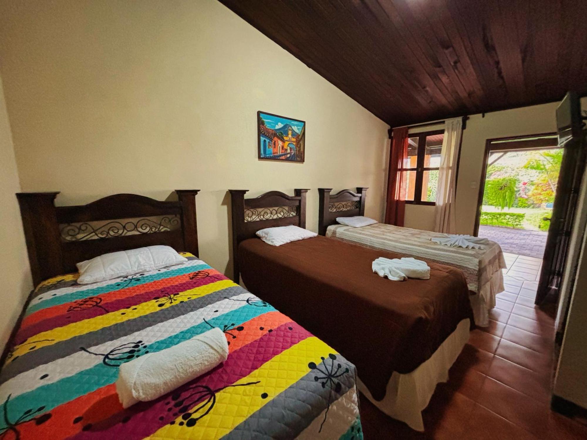 Alana Hotel By Ish Antigua Eksteriør bilde