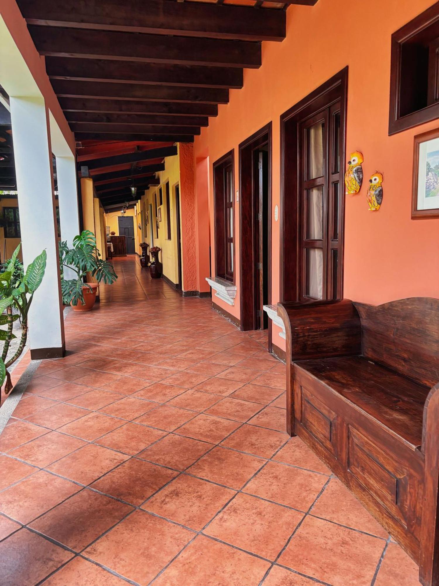 Alana Hotel By Ish Antigua Eksteriør bilde