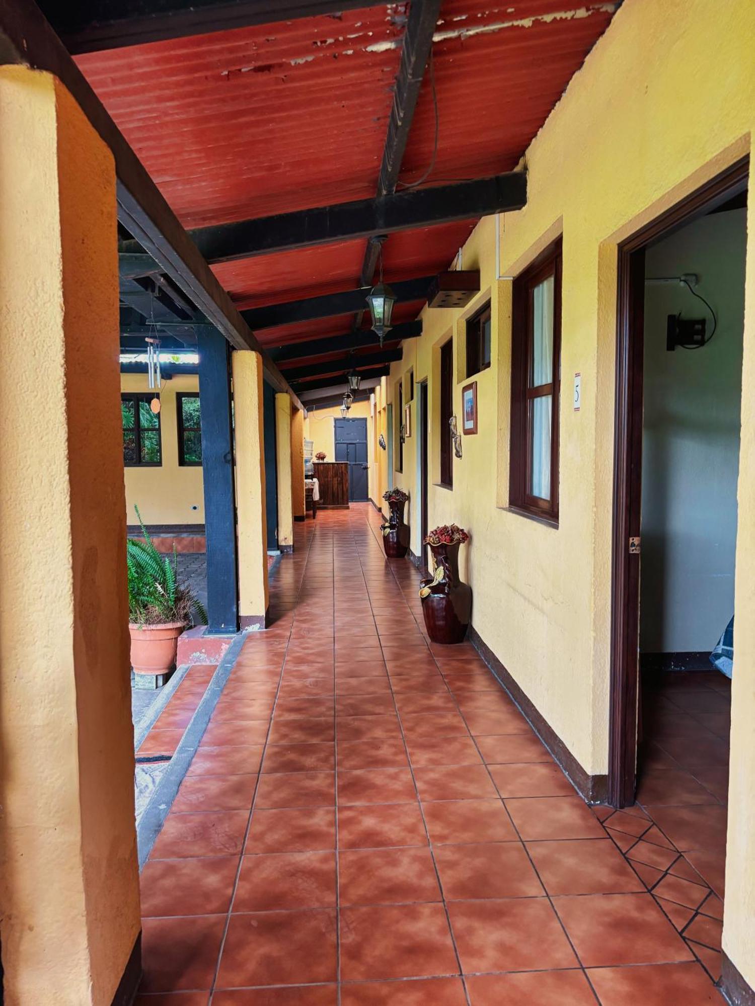 Alana Hotel By Ish Antigua Eksteriør bilde